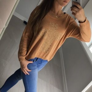 💞HP💞Stoned cross sweater